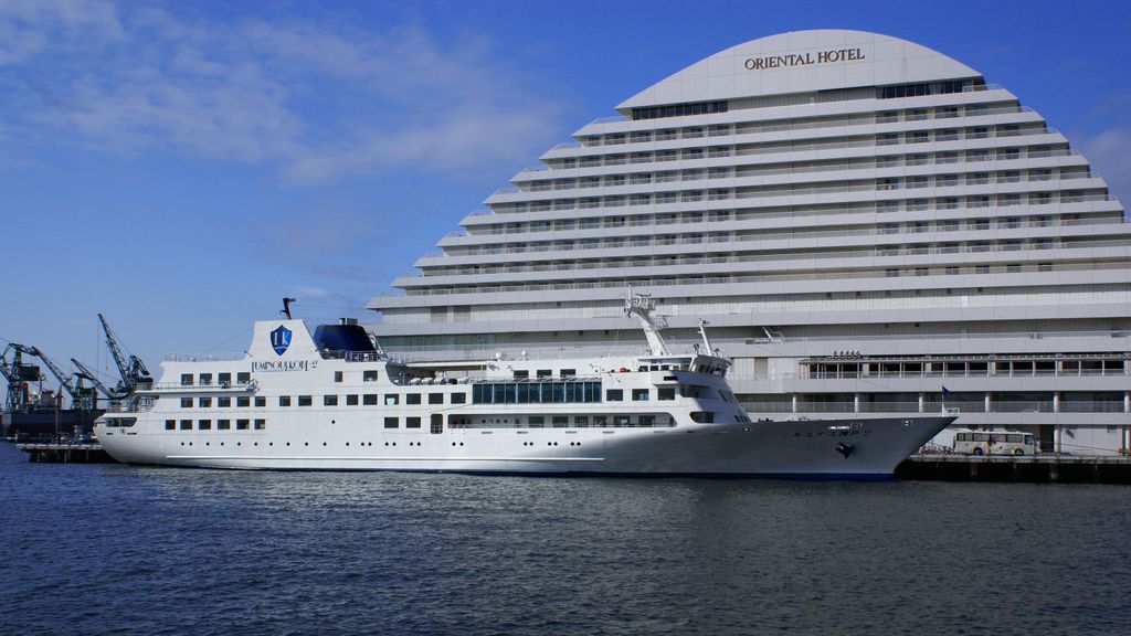 Many Hotels Offer Free Cruise Parking