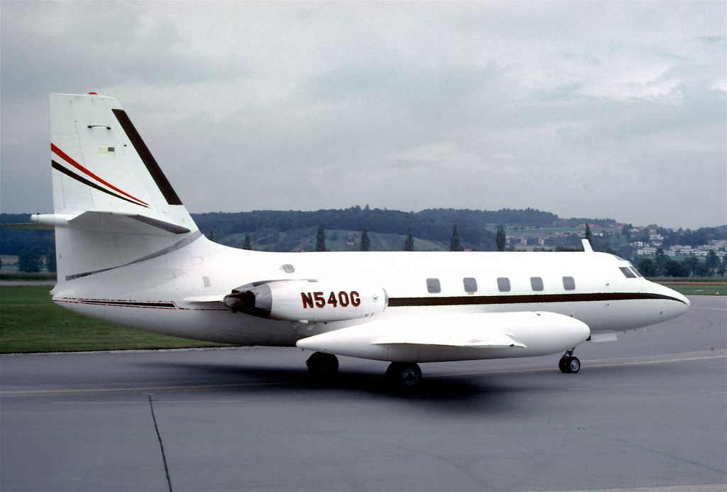 File:Untitled Lockheed L-1329 JetStar 6; N540G@ZRH, August 1969 (5695389689)