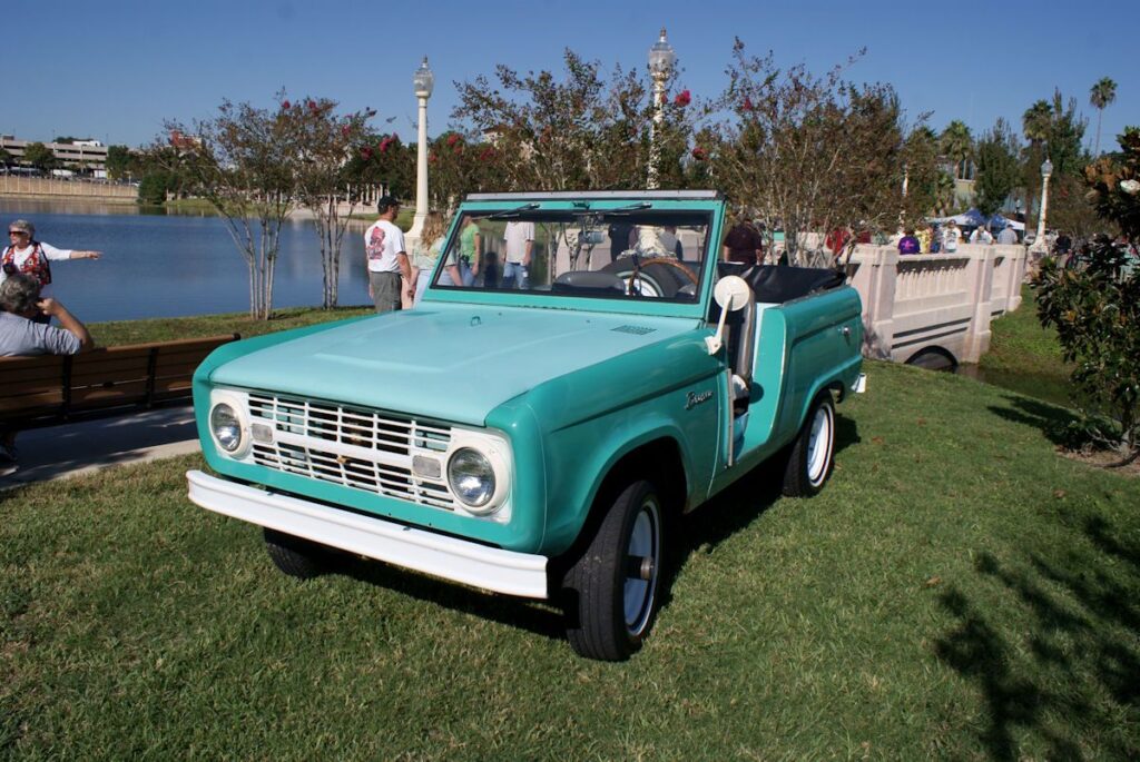 Ford Bronco (1966)