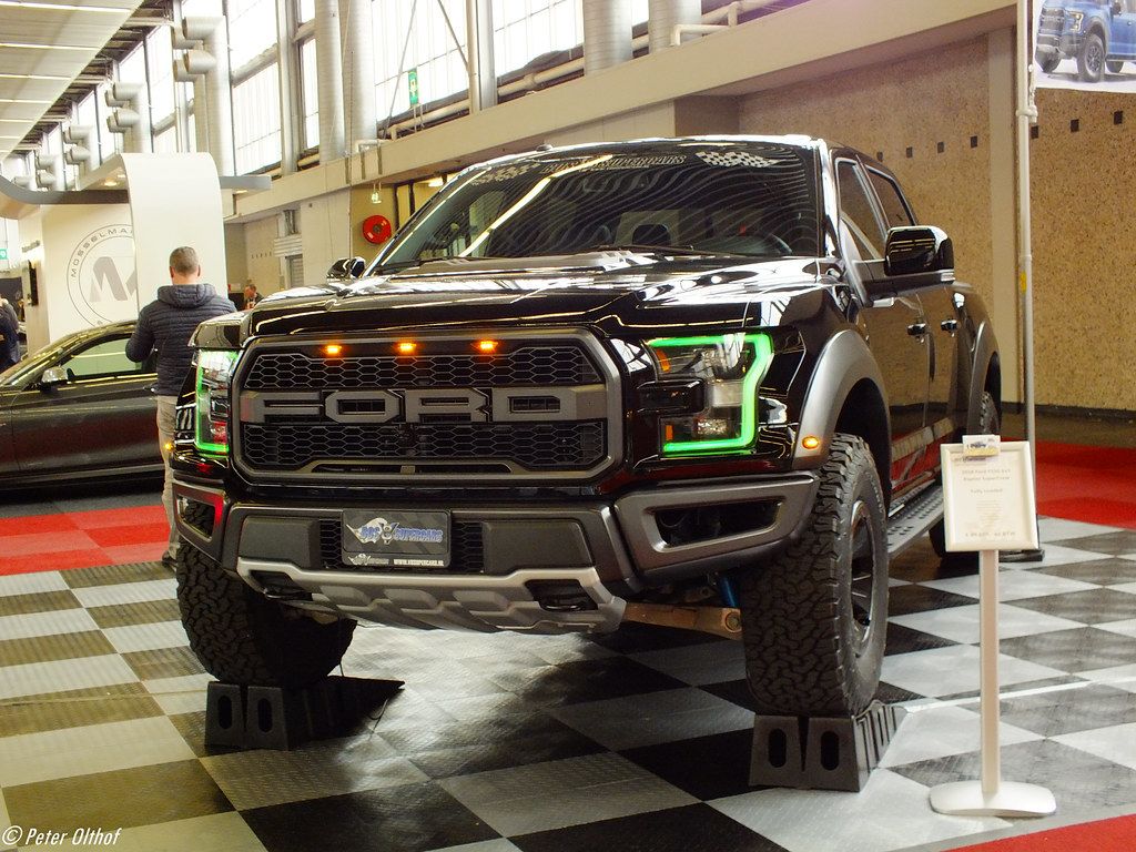 Ford Hennessey Velociraptor