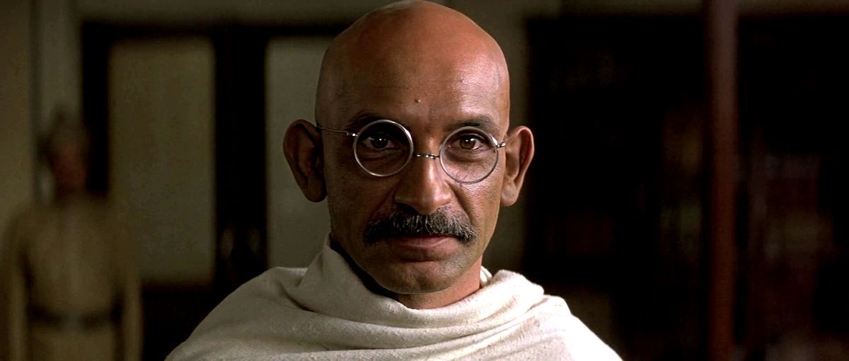 25. Gandhi 1982
