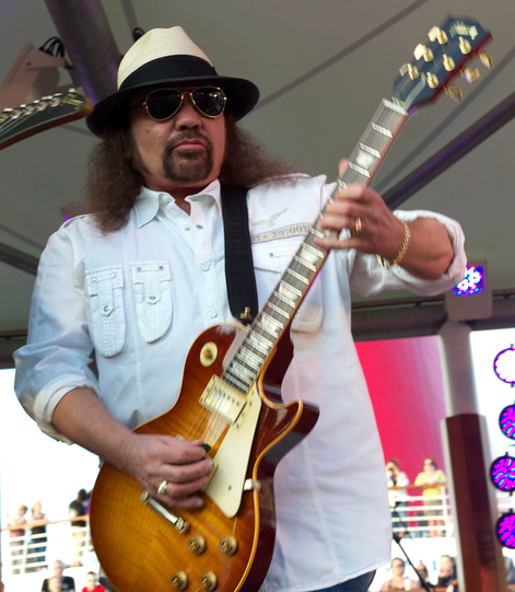 Gary Rossington of Lynyrd Skynyrd - Simpleman 2011