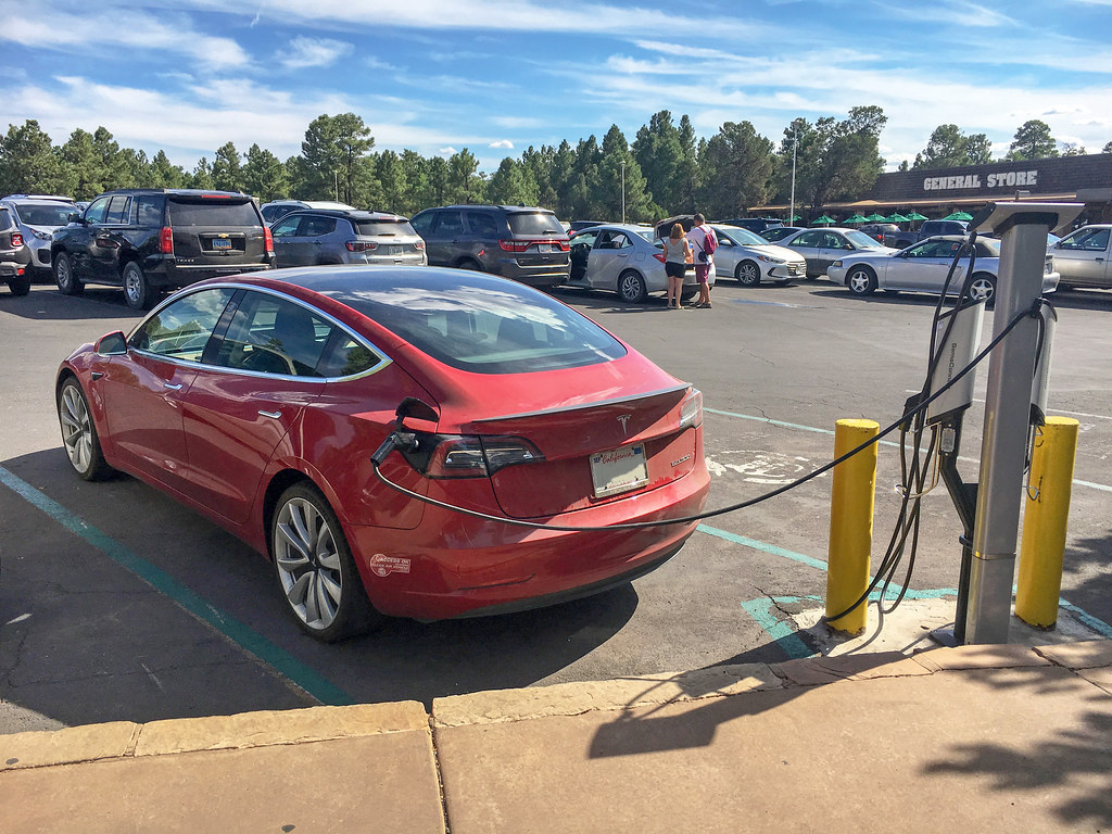 Grand Canyon National Park Electric Vehicle Charging Stations: Yavapai Lodge 6654
