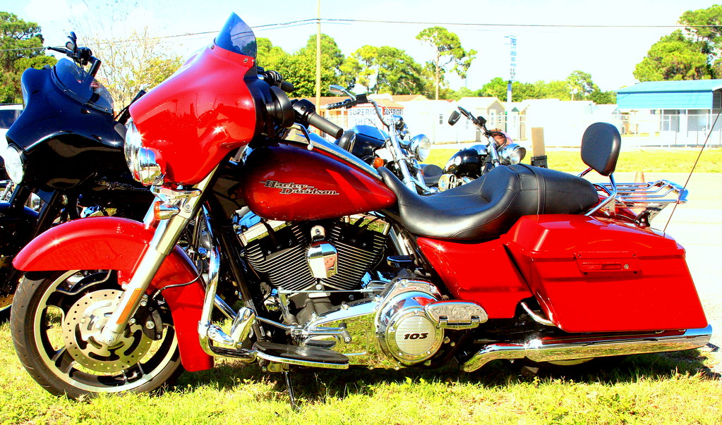 Harley Street Glide
