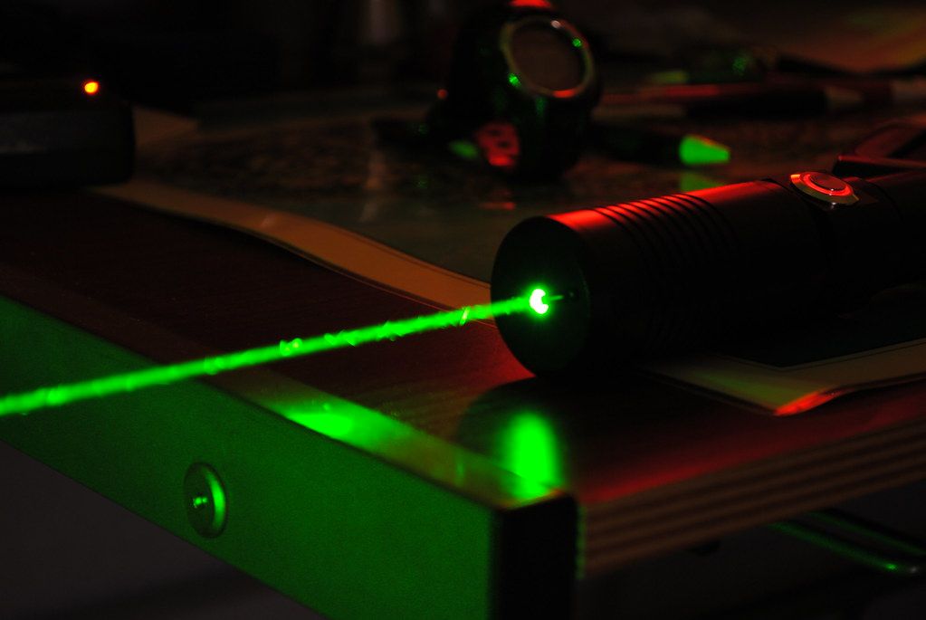 High Power Green Laser, Dark Background (1)