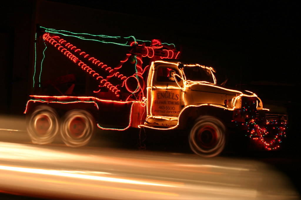 Holiday Tow Truck