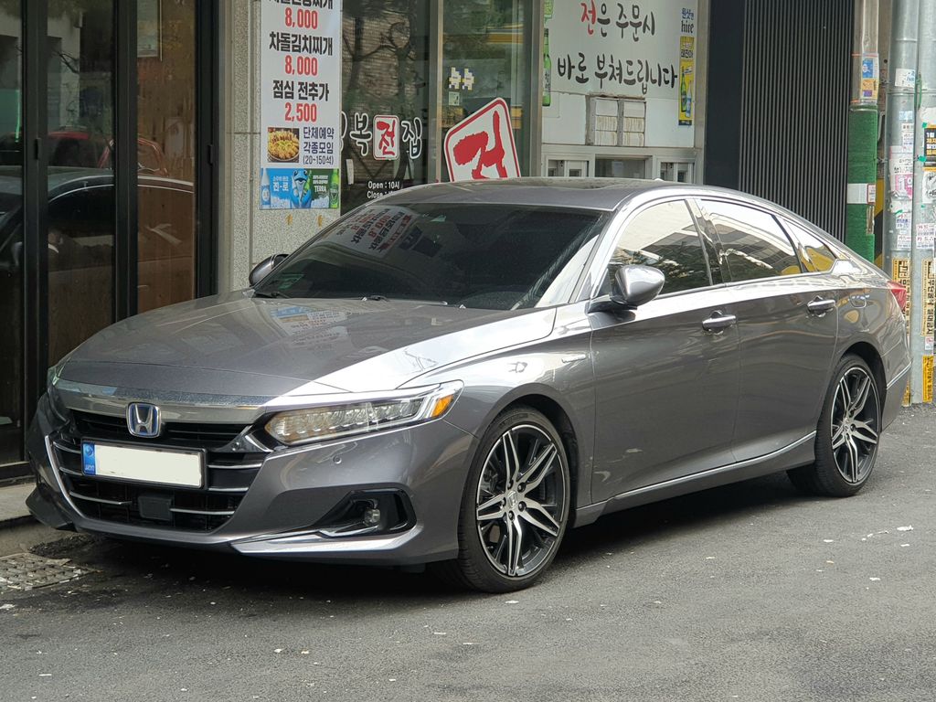 Honda Accord Hybrid Touring CV1 FL Sonic Gray (1)