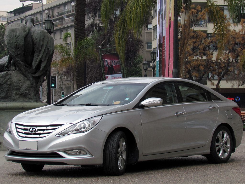 Hyundai Sonata 2.0 GLS 2011