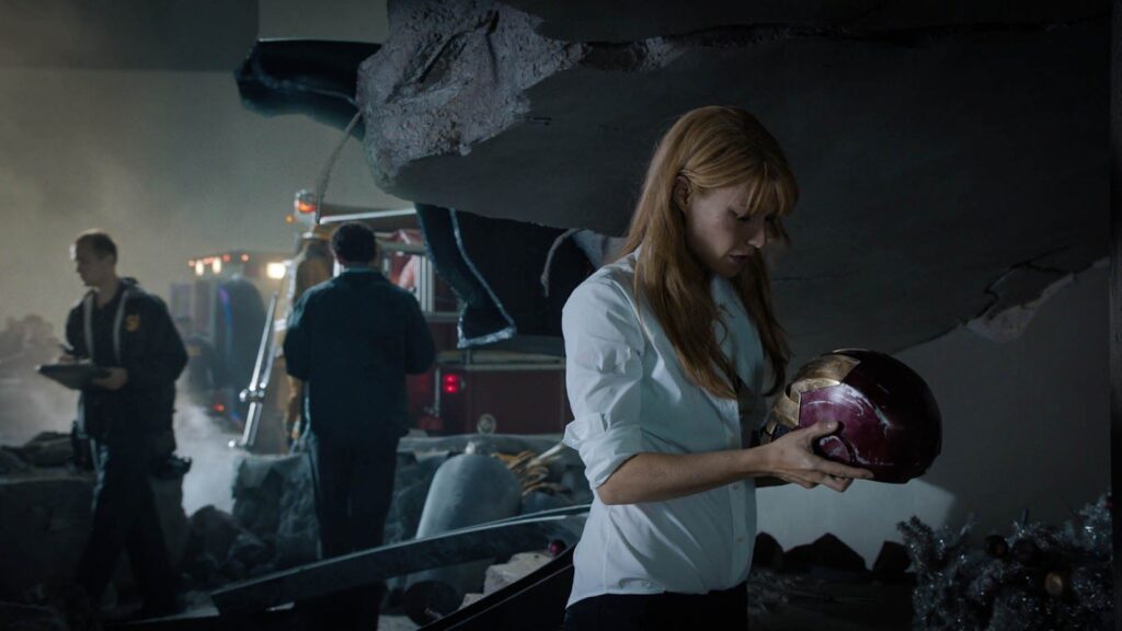 Iron Man Three 2013,IMDB Rating: 7.1, IMDB Votes: 906611, ID: 1300854