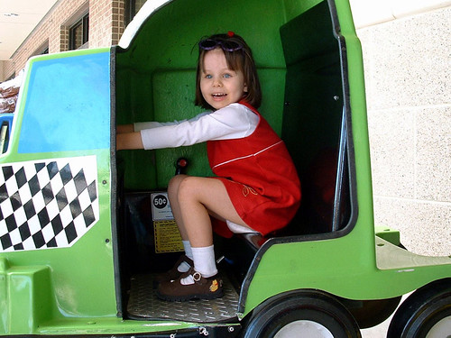Laurel the mini truck driver