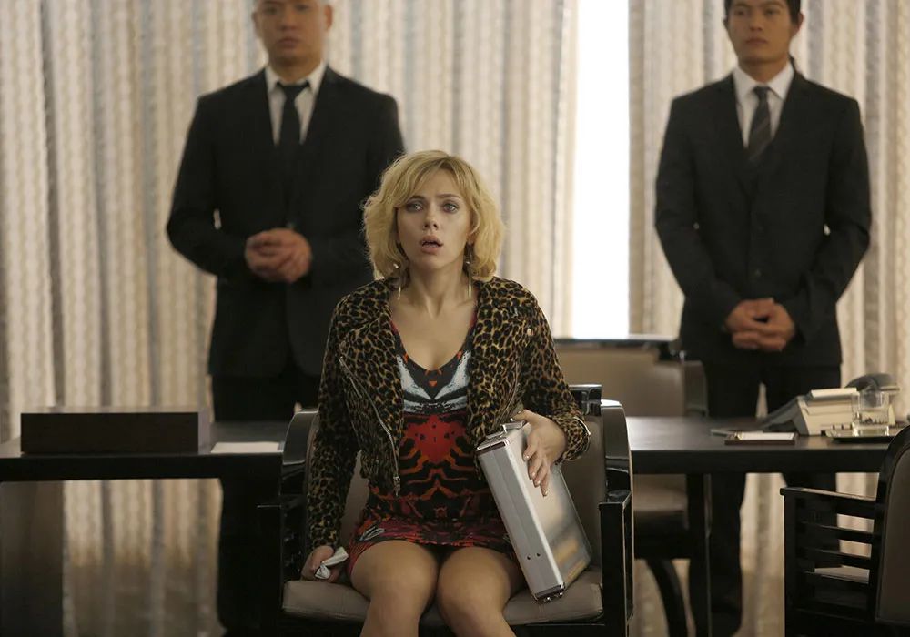 Lucy 2014，IMDB Rating: 6.4, IMDB Votes: 539604, ID: 2872732