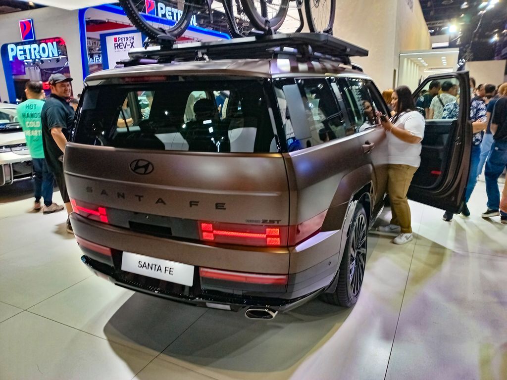 MIAS 2024 - 2024 Hyundai Santa Fe 2.5 Calligraphy AWD (2)