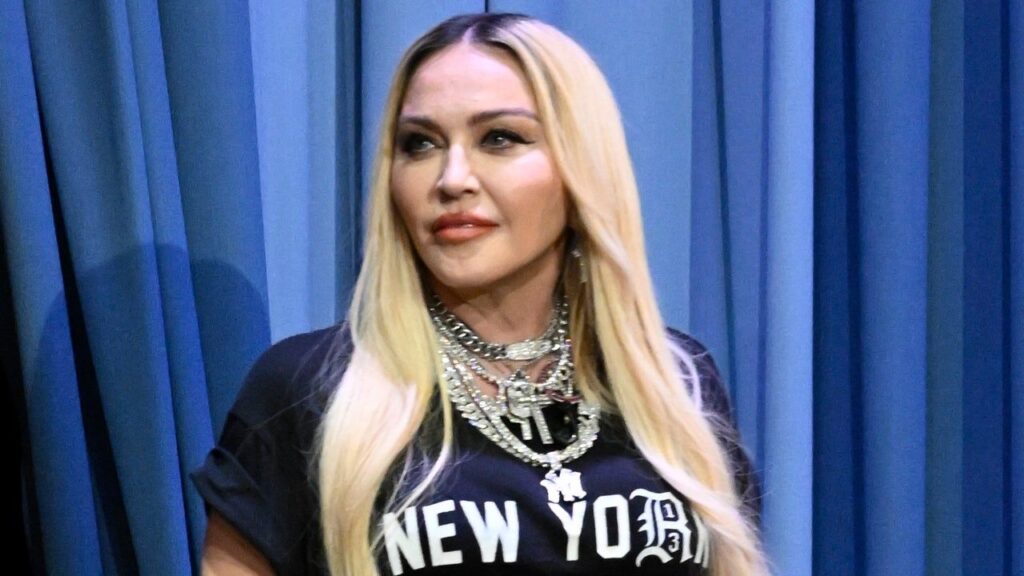 Madonna in hospital