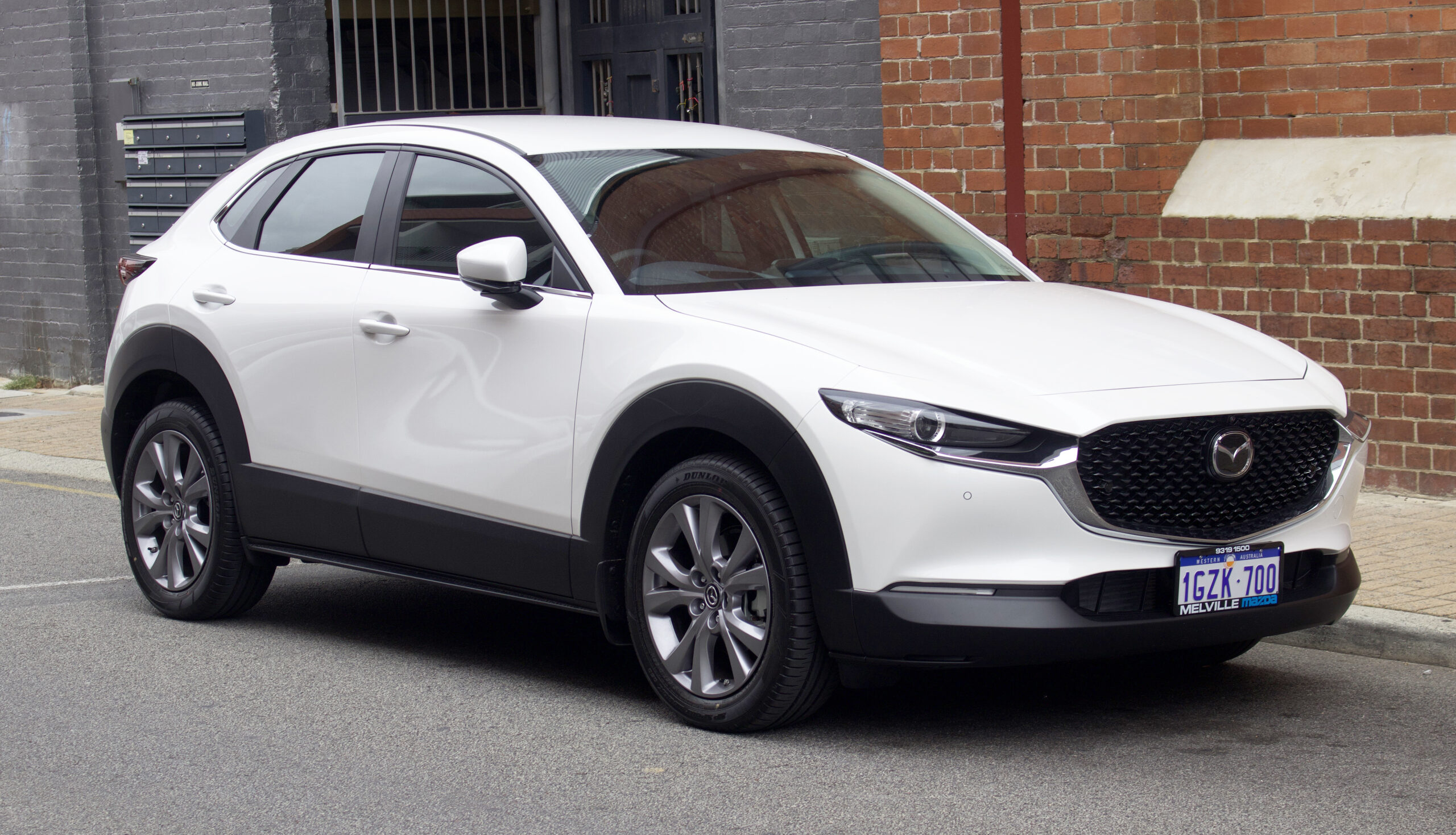 Mazda CX-30 Touring, 2020 front
