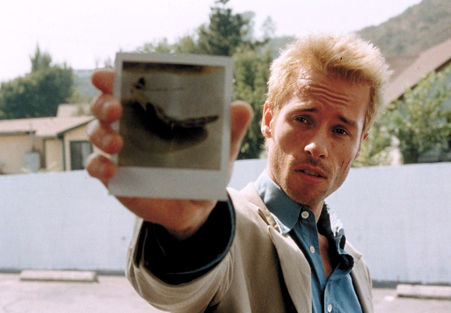 14. Memento 2000