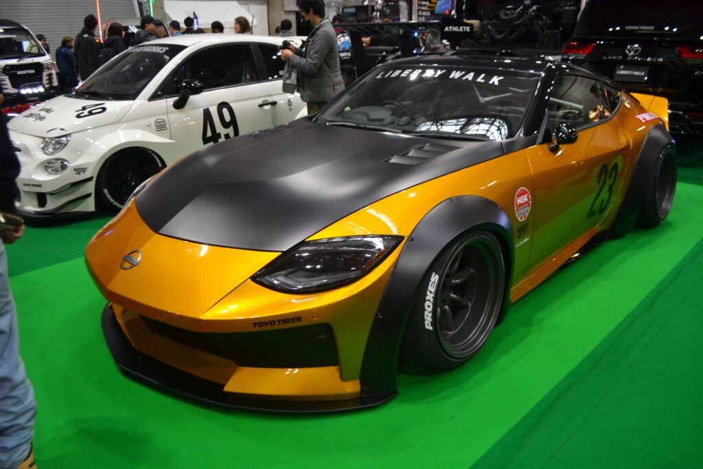 Nissan 3BA-RZ34 Fairlady Z (LB★WORKS NISSAN Z) (Ent No.-) (24021012073)