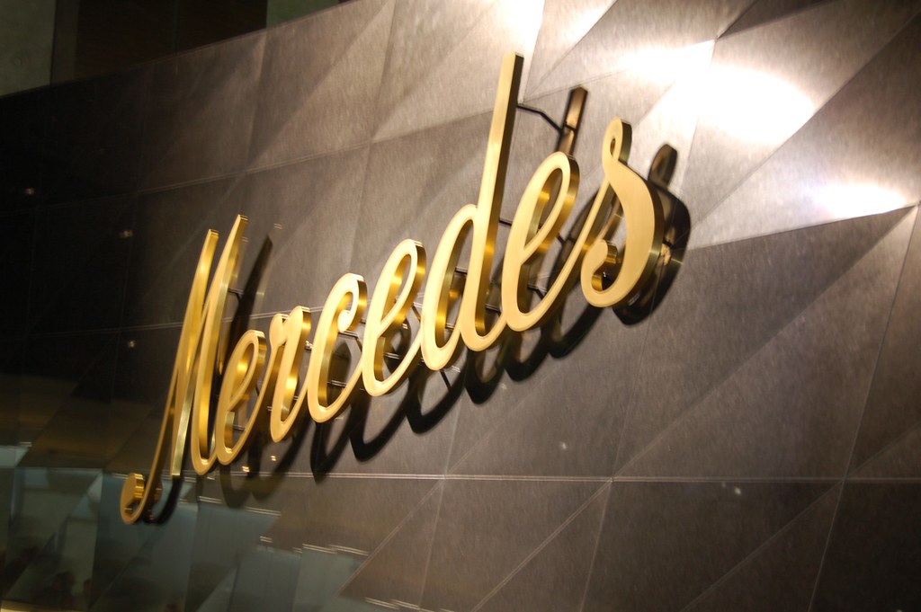 Old Mercedes Logo