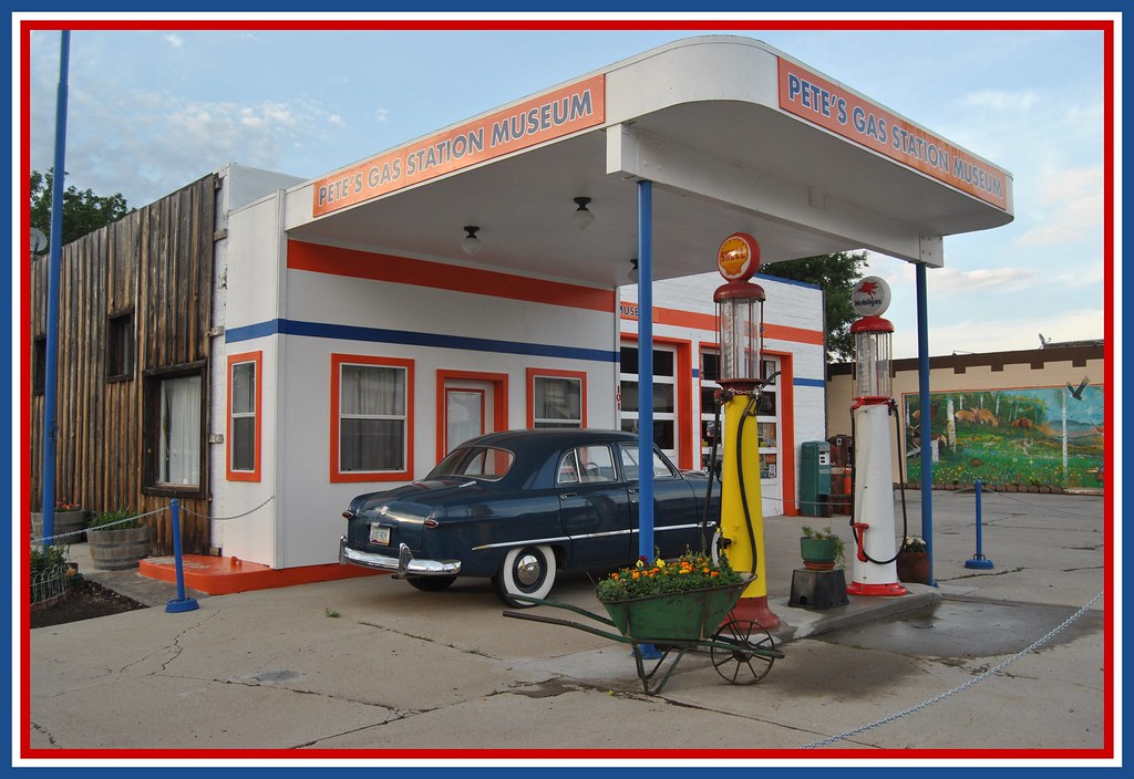 Pete's Route 66 Gas Station Museum