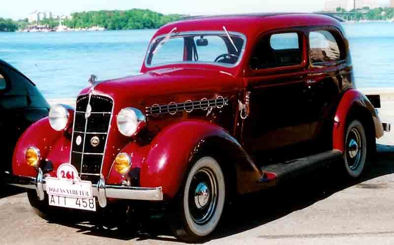 Plymouth Model PJ De Luxe Touring Sedan 1935