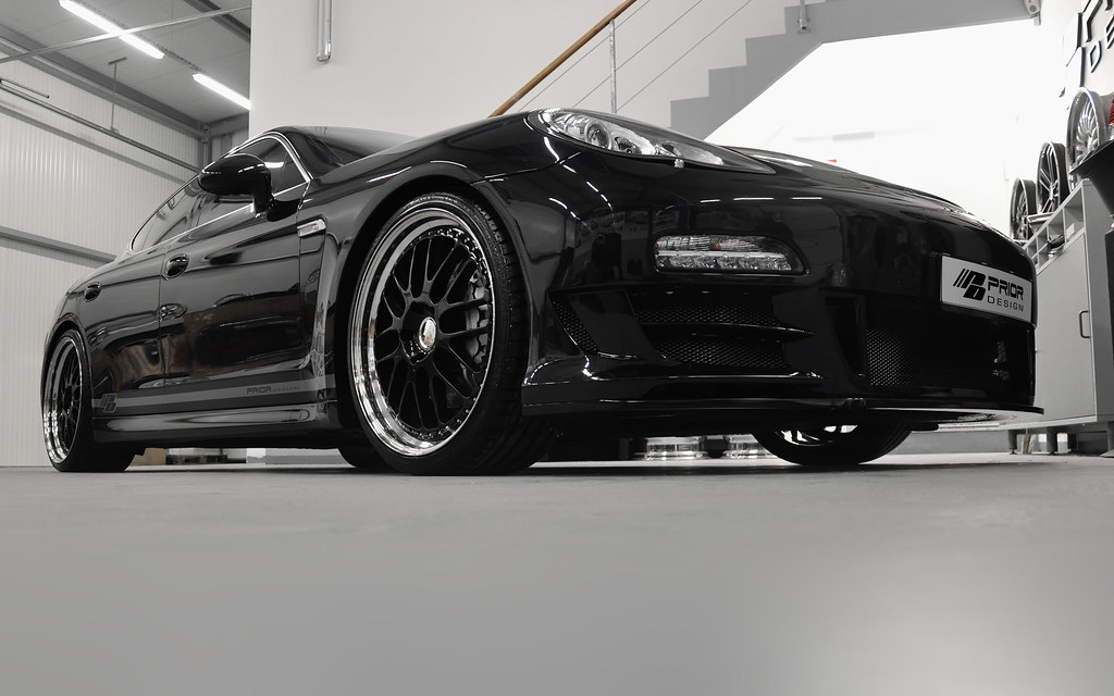 Porsche Panamera Aerodynamic Body kit by Prior Design, Front bumper, rear bumper, diffuser, front lip, side skirts