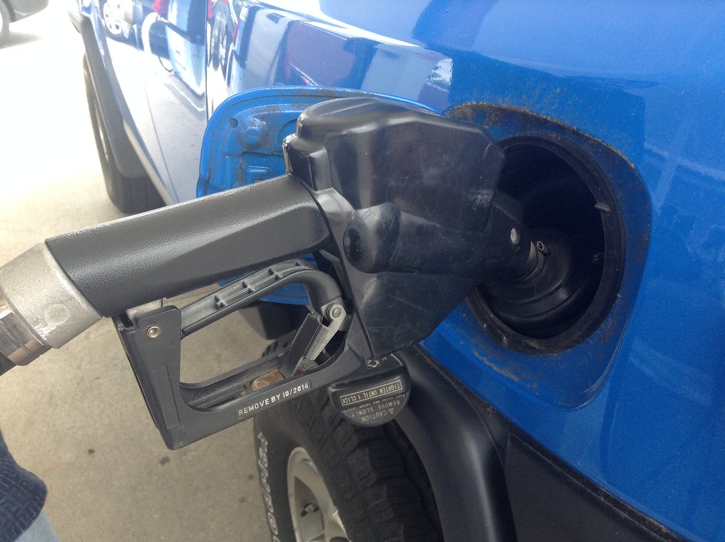 Pumping Gas Nozzle