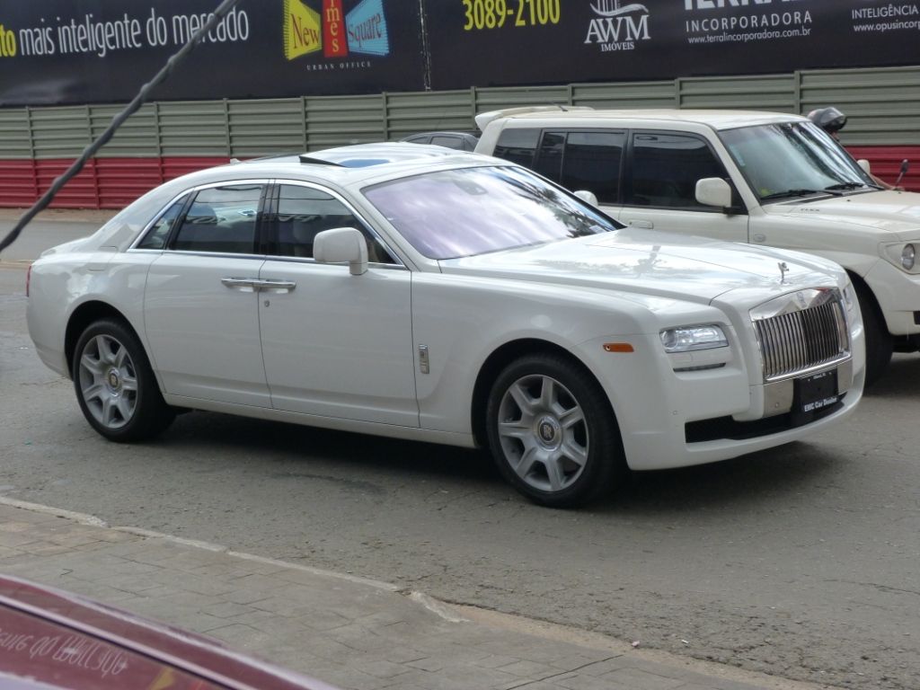ROLLS ROYCE GHOST
