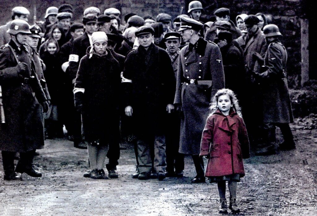 Schindler's List 1993，IMDB Rating: 9.0, IMDB Votes: 1466497, ID: 0108052