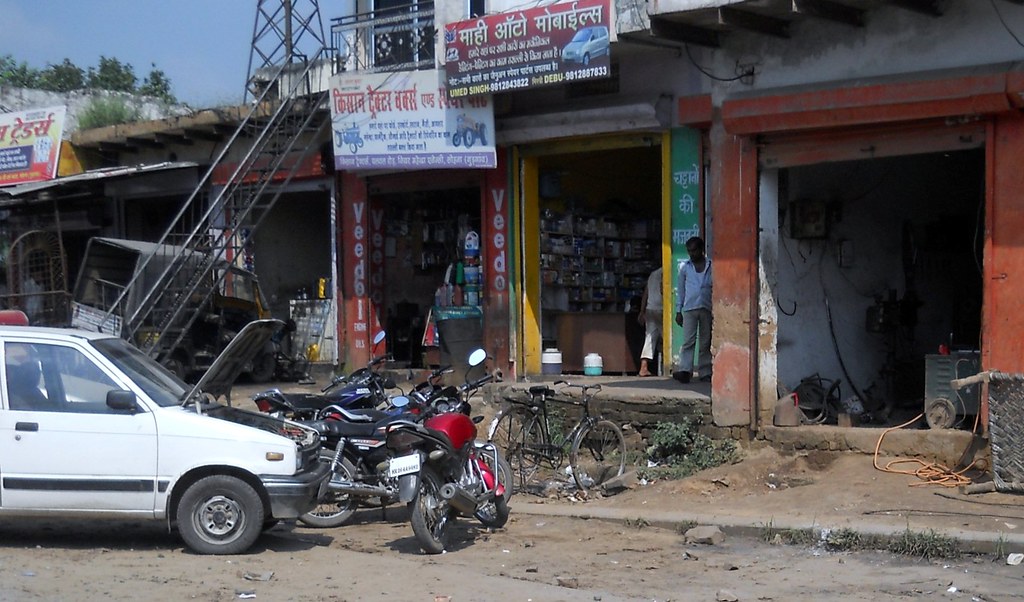 Sohna car repair shop