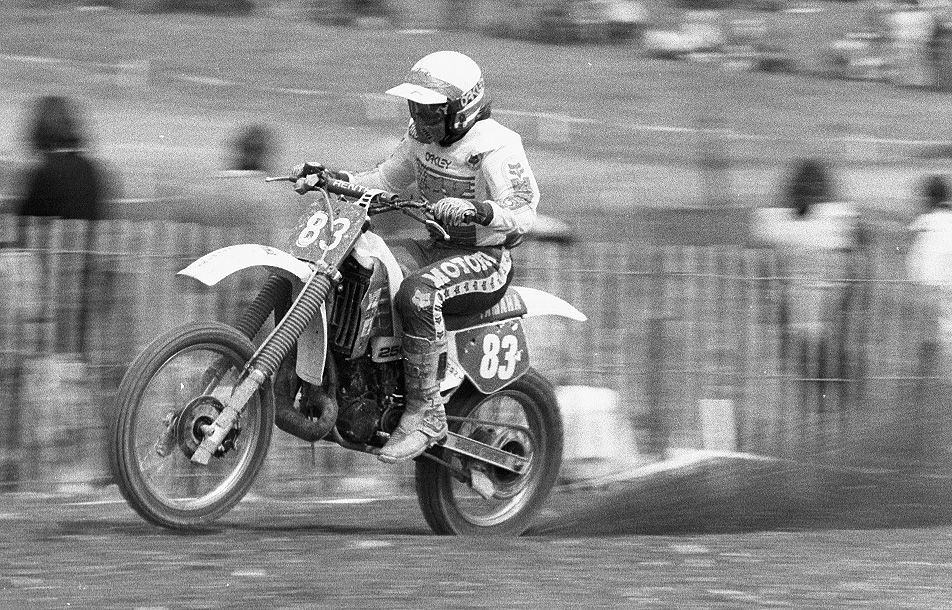 Solo motorcycle race at 1986 International Sidecar Motocross - Streatley Hills - England