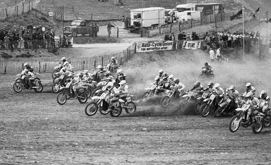 Solo motorcycle race at 1986 International Sidecar Motocross - Streatley Hills - England