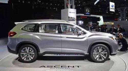 Subaru Ascent, il suv per famiglie spazioso e confortevole