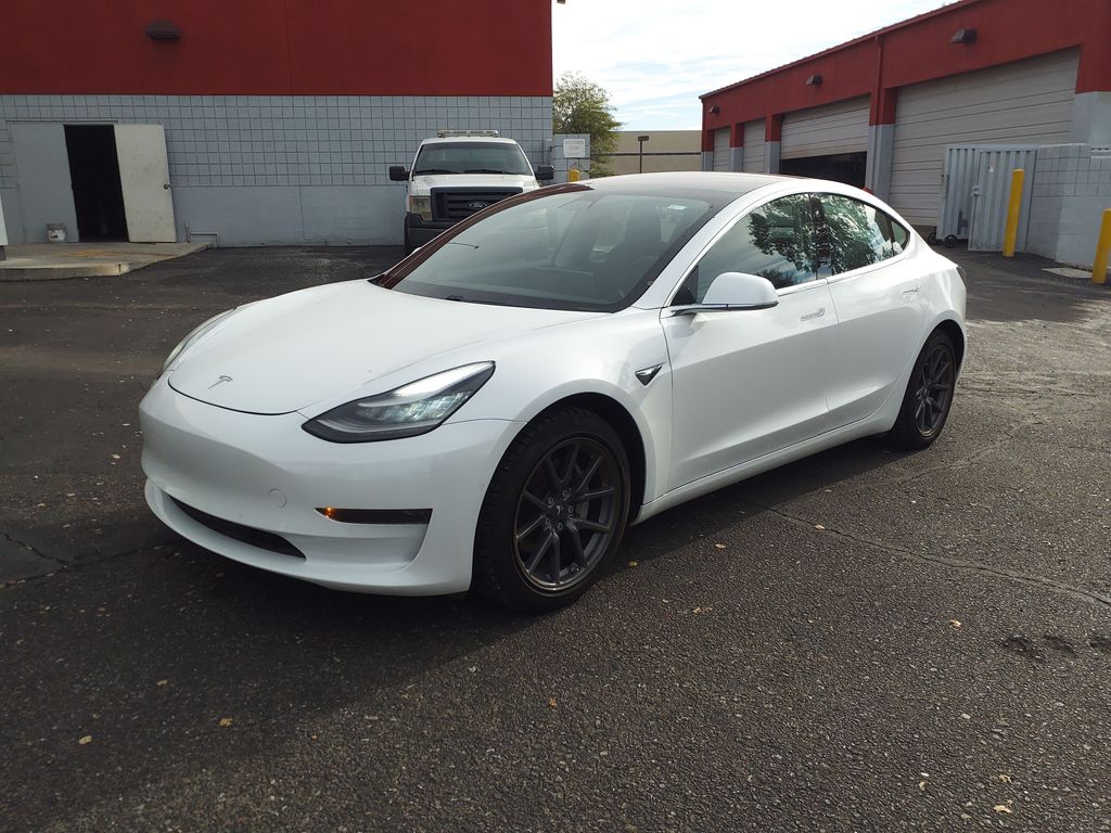 Tesla Model 3 Long Range All-Wheel Drive (2024)