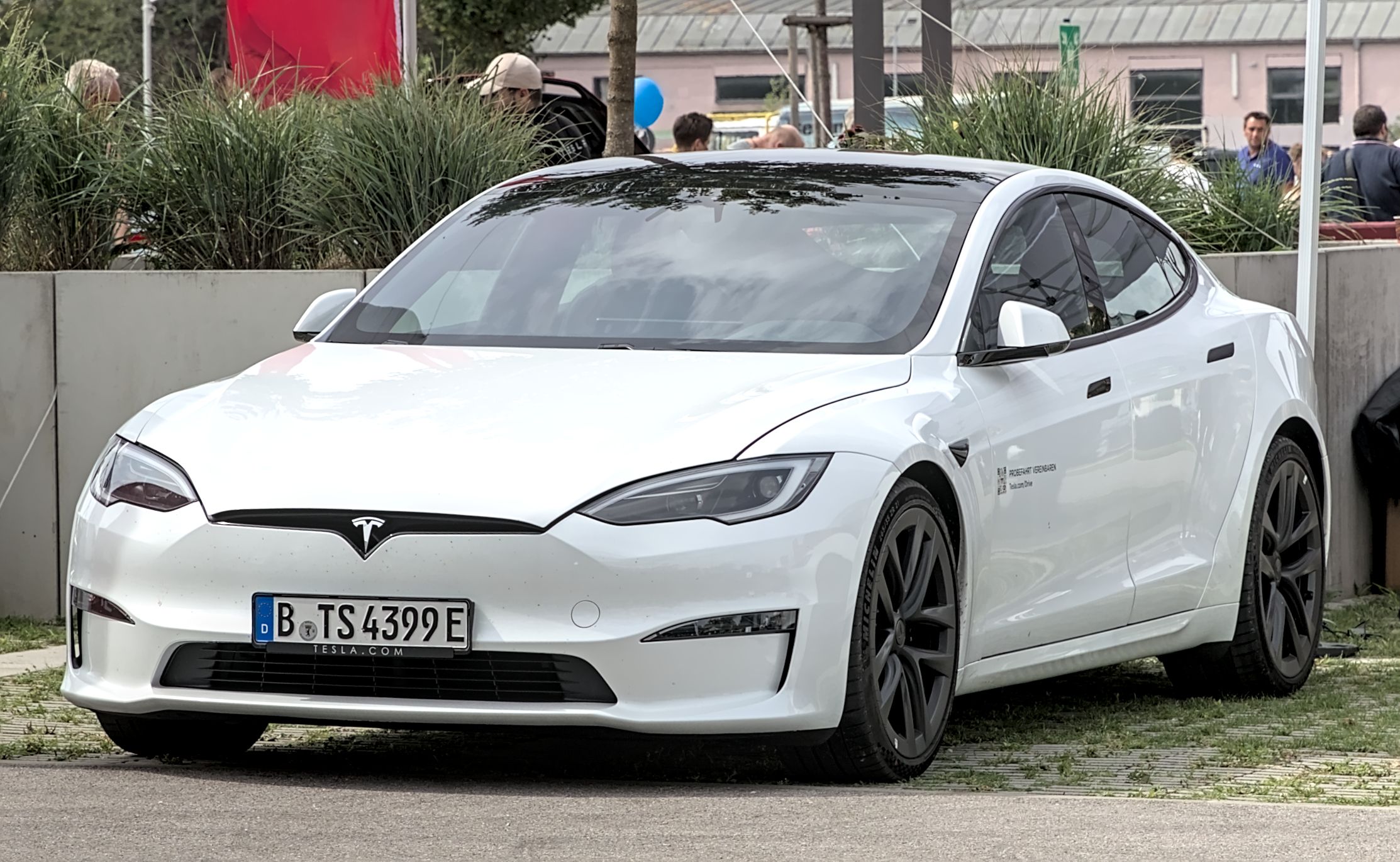 Tesla Model S Plaid