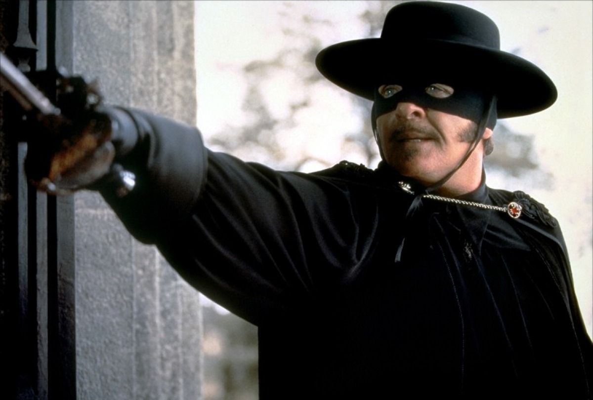 34. The Mask of Zorro 1998