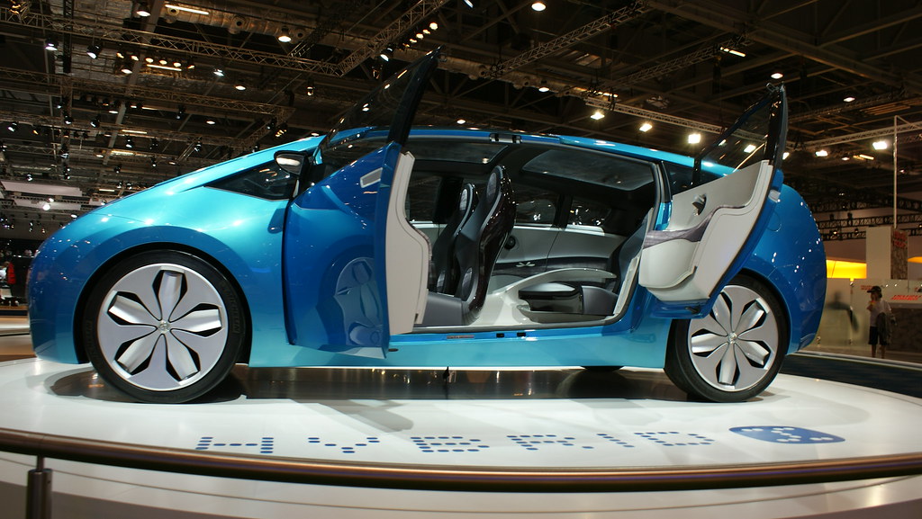 Toyota Hybrid X Concept Car
