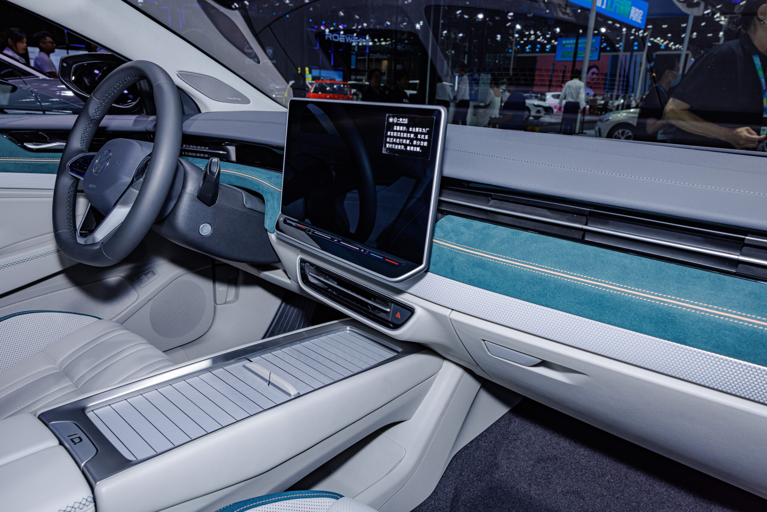 VOLKSWAGEN ID.7 INTERIOR