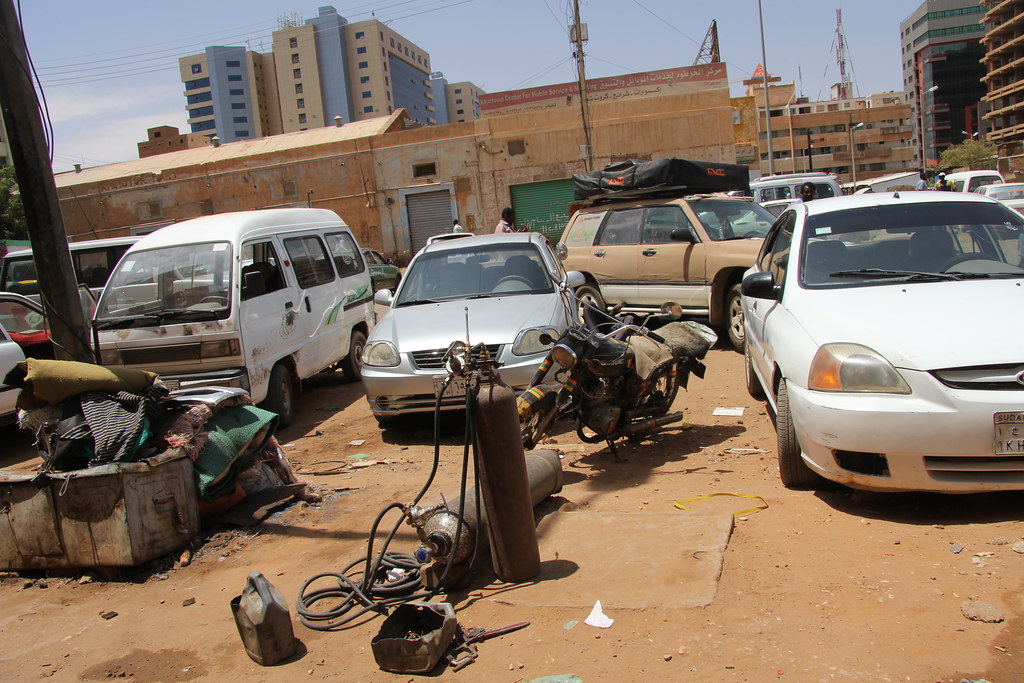 Waiting to get the Cars Fixed in Khartoum (1)