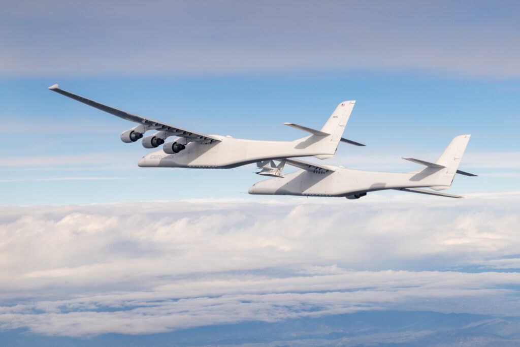 Meet the Stratolaunch Roc: World’s Largest Plane Pushing Hypersonic Frontiers