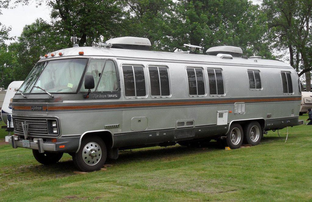 Luxury Meets Off-Road Capability: The 0K Airstream Interstate 19X Mercedes Sprinter Camper Van