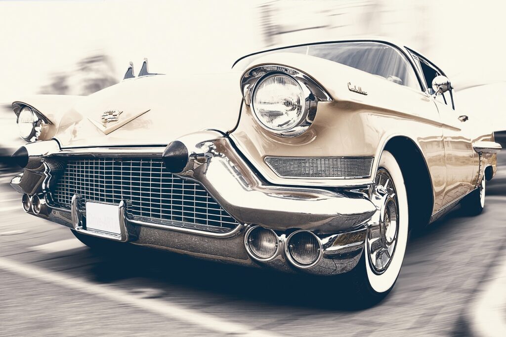 Insuring & Buying Classic Cars: Avoid Scams & Get Fair Payouts