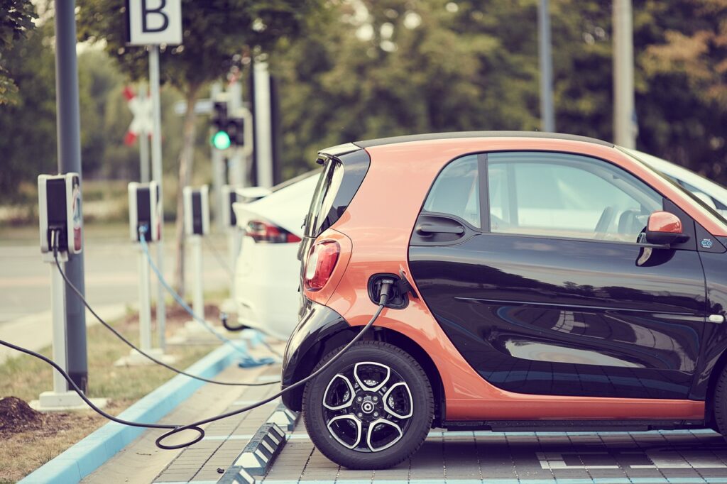 Incentives vs. Road Tax: Australia’s Conflicting EV Policies Spark Debate