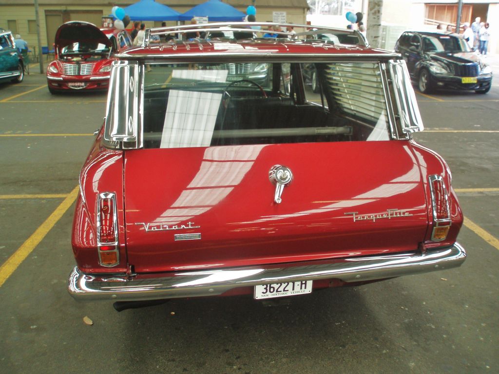 Remember These? 20 Classic Station Wagons That Bring Back Childhood Road Trip Memories