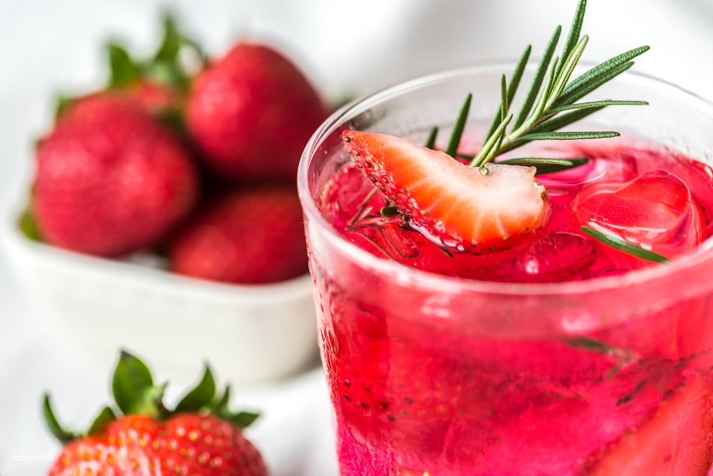 Sparkling Strawberry Juice