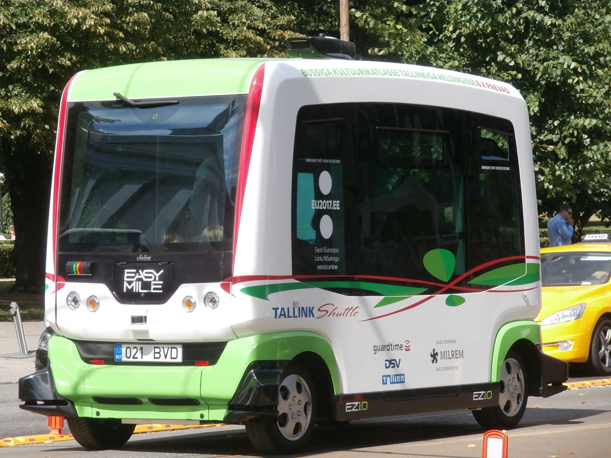 driverless cars public transportation