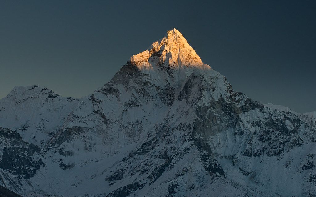 Experience Ama Dablam’s Ultimate Sunset: Witness Nepal’s Most Beautiful Mountain