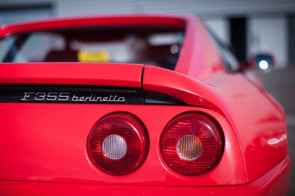 https://www.twin-loc.fr Ferrari F355 Berlinetta - Circuit de Haute Saintonge - GTRS Open Days - 2 mars 2014 - Image Picture Photo