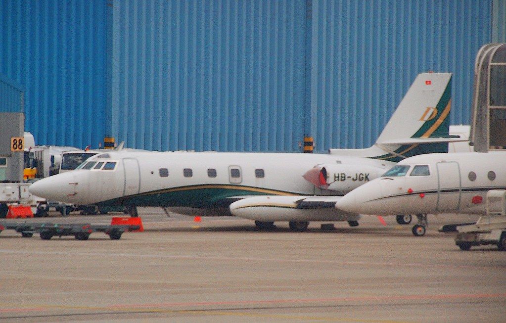 Elvis’s Jet Found in Desert: Step Inside the Red Velvet Time Capsule Before Auction