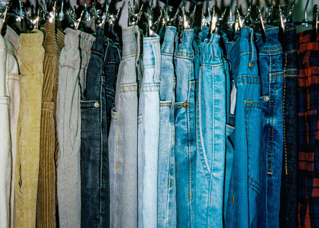 7 Types of Pants You Should Have in Your Wardrobe