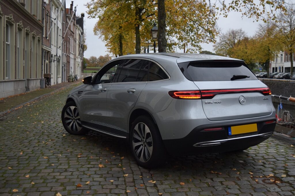 mercedes eqc, mercedes ev, ev