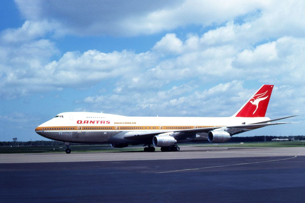 Inside Qantas’ Incredible Flight: Transporting a Jet Engine on the Wing of a 747